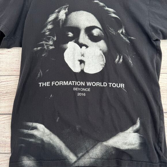Beyonce The Formation World Tour 2016 Concert T-Shirt Adult Medium Black - Picture 3 of 8